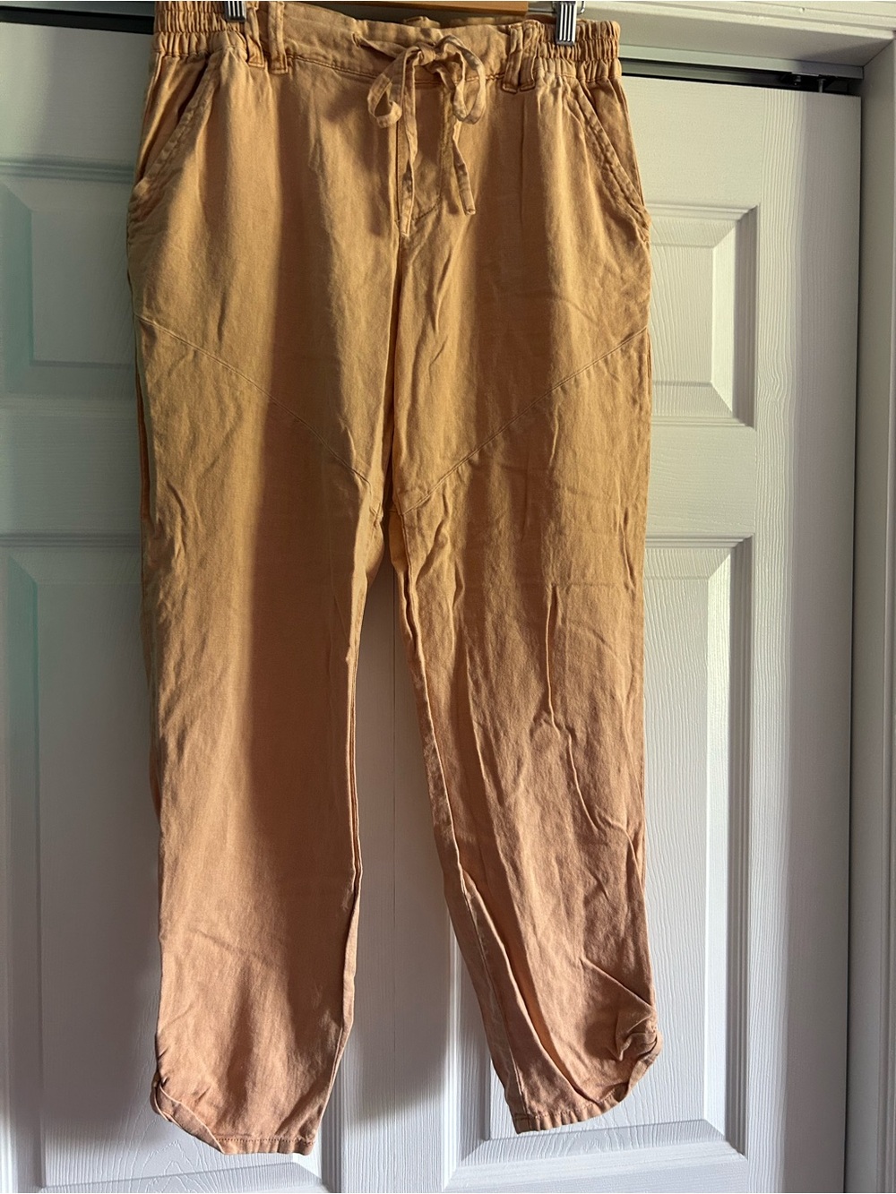 Rewash Women's Drawstring Jogger Pants in Tan